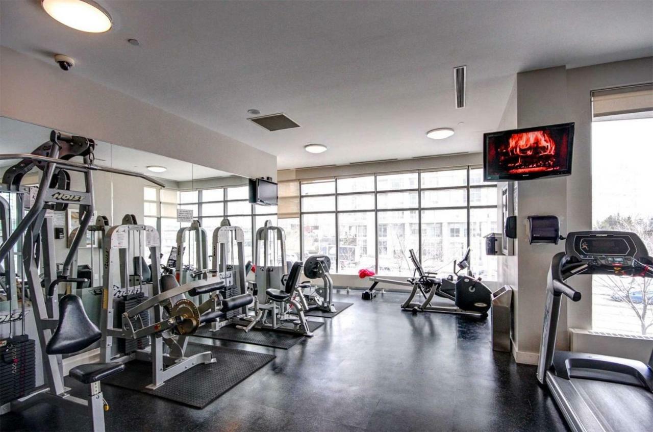 Micasa Suites - Stylish Condo By Cn Tower โตรอนโต ภายนอก รูปภาพ